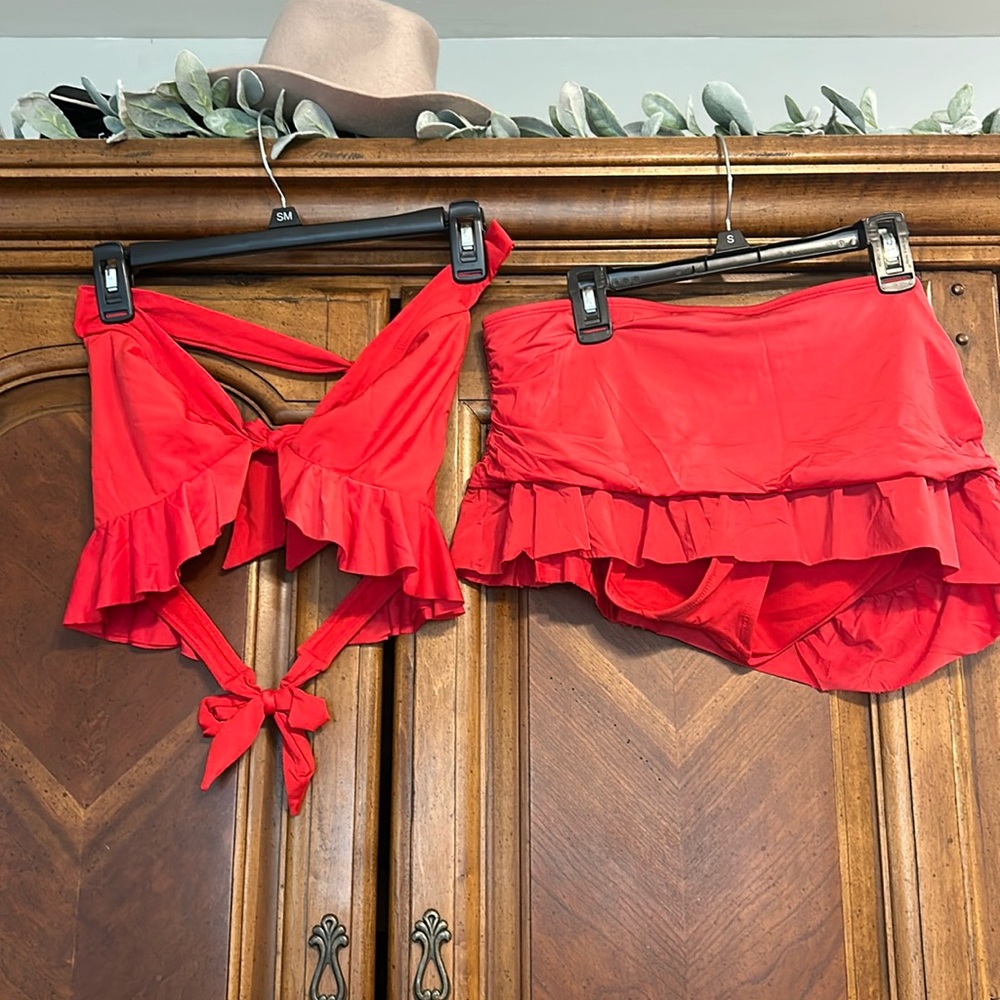 Gently used swim top and skirt